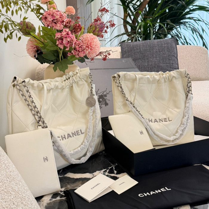 Chanel Shoulder Bag 118 DB012 35-38cm