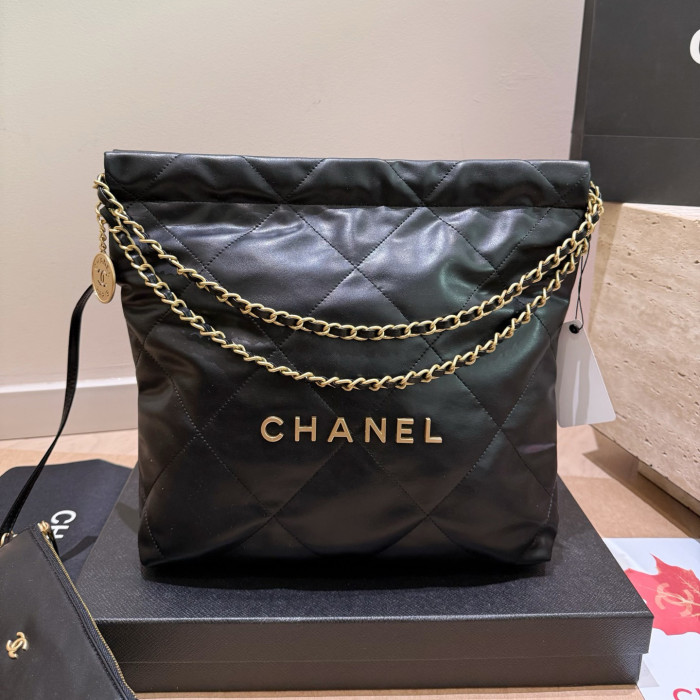 Chanel Shoulder Bag 123 DB571 35cm