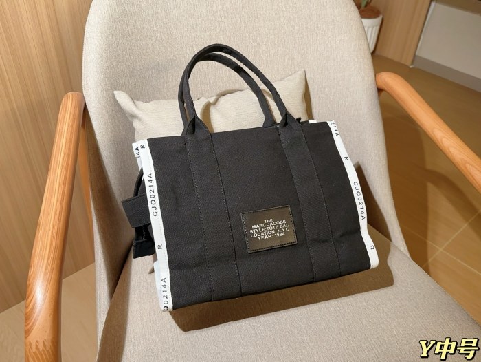 Marc Jacobs Tote 001 DB531 33cm