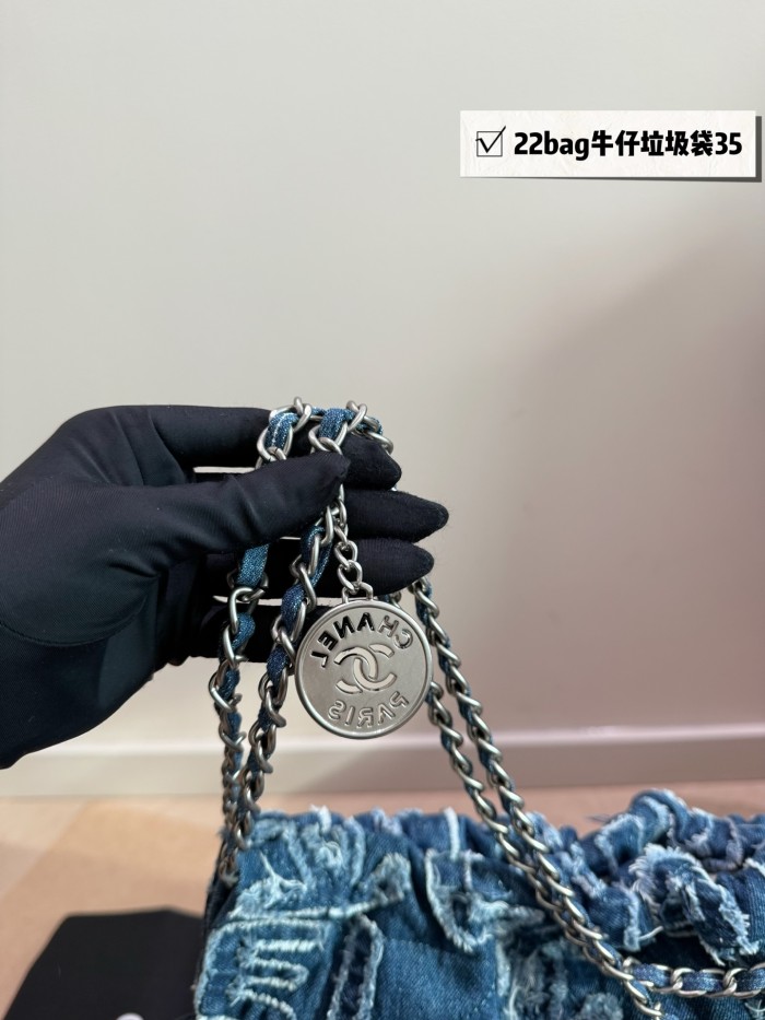Chanel Shoulder Bag 122 DB502 35cm