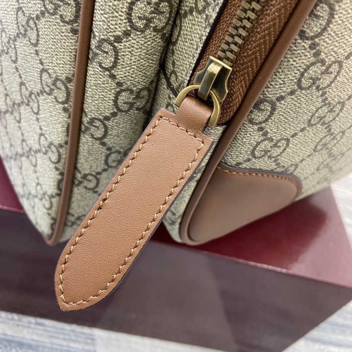 Gucci Emblem Backpack 821159 BST096 31cm
