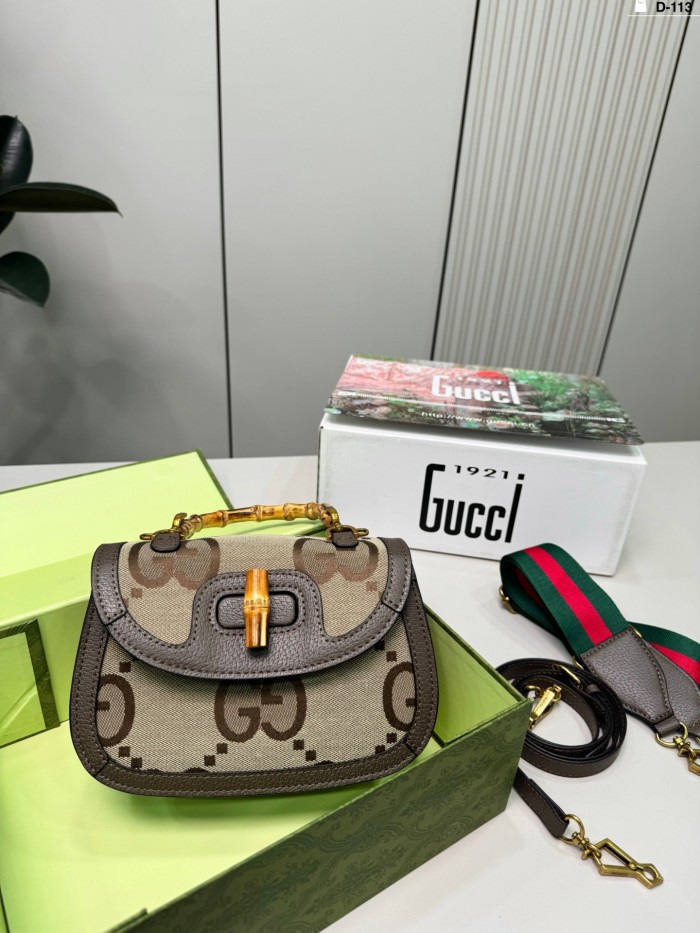 Gucci Bamboo Bag 032 DB051 22cm