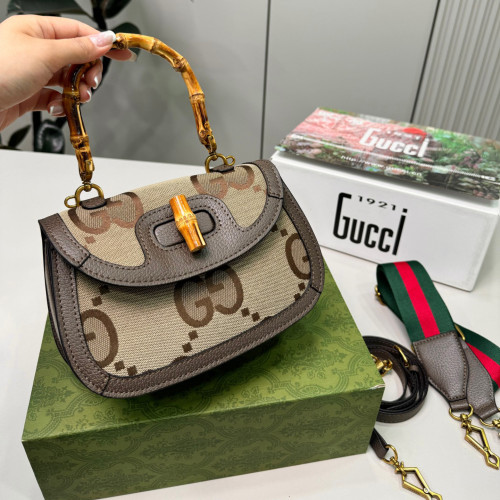 Gucci Bamboo Bag 032 DB051 22cm