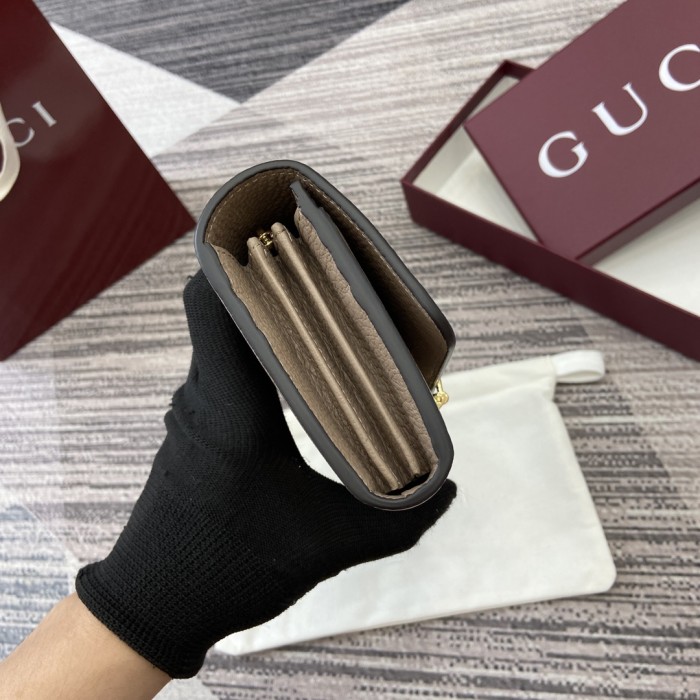 Gucci Softbit Wallet 828147 BST072 19cm