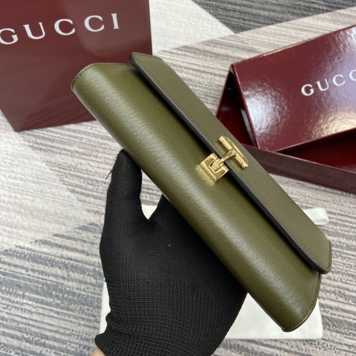 Gucci Softbit Wallet 828147 BST072 19cm