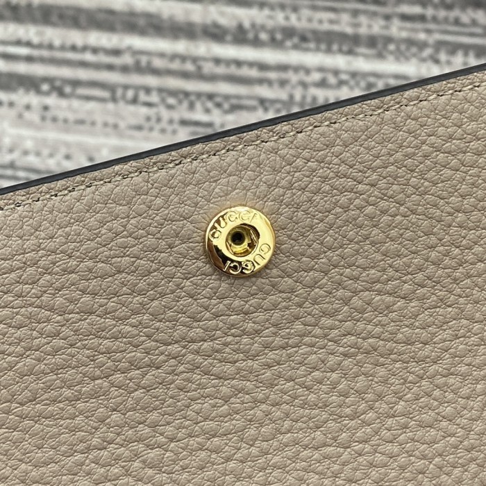 Gucci Softbit Wallet 828147 BST072 19cm