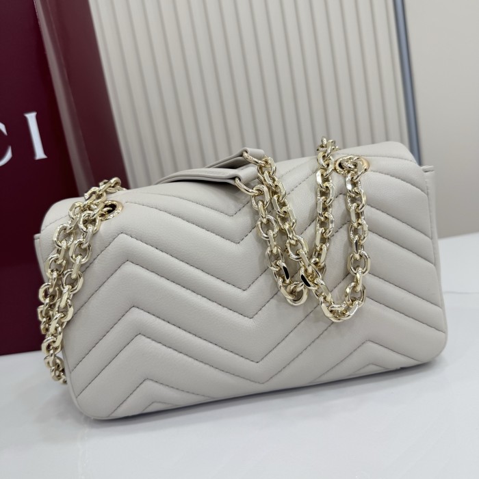 Gucci Marmont Bag 837280 BST056 22cm