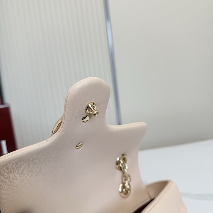 Gucci Marmont Bag 837280 BST056 22cm