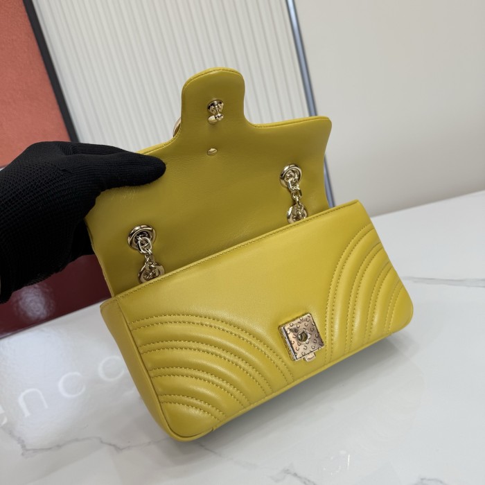 Gucci Marmont Bag 837280 BST056 22cm