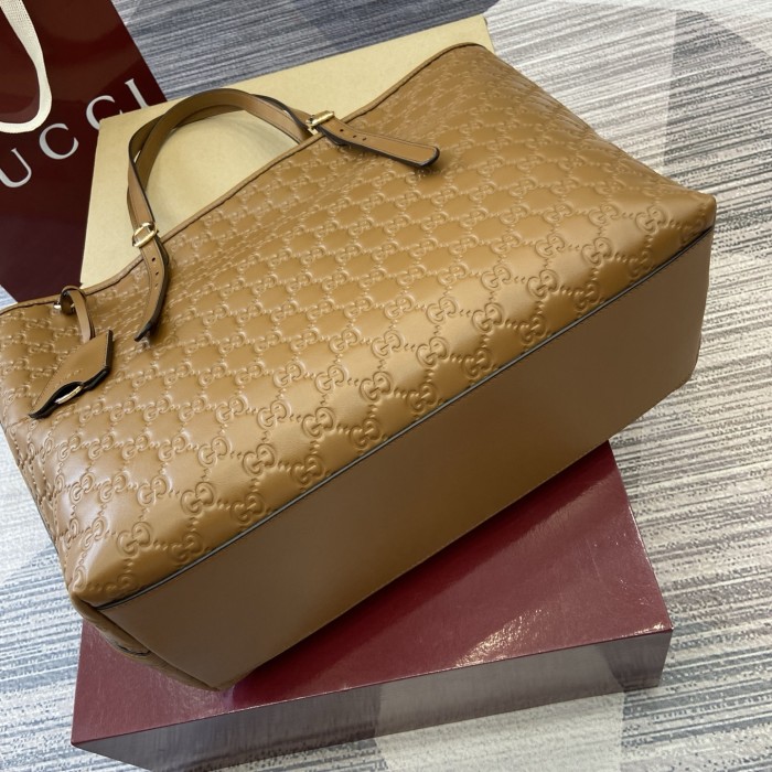 Gucci Emblem Tote 847455 BST047 37cm