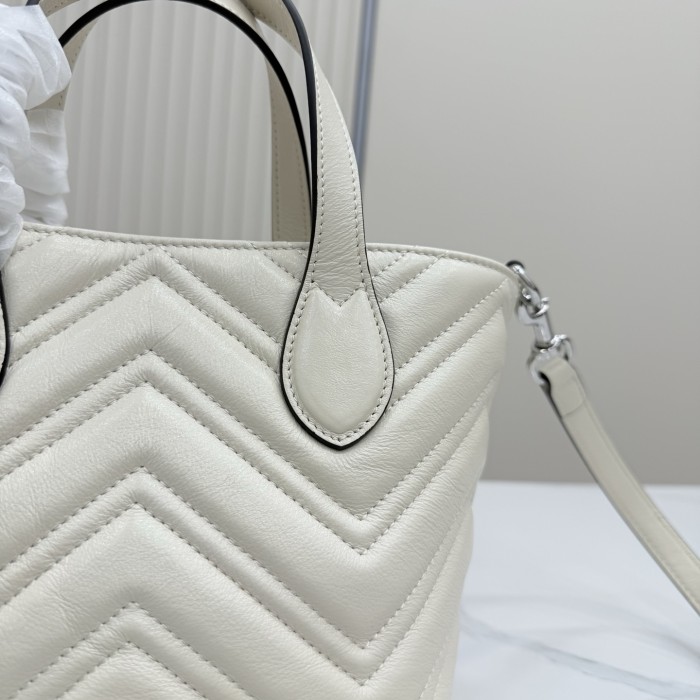 Gucci Marmont Bag 855391 BST075-056 17.5cm