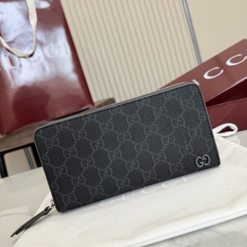 Gucci Supreme Wallet 856562 BST032 19cm