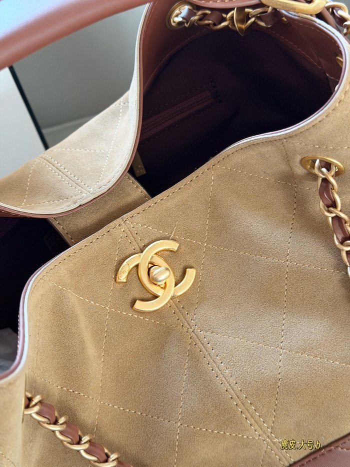 Chanel 25A Hobo Bag 130 DB052 28-36cm