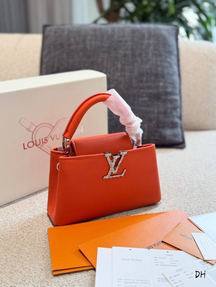 LV Capucines Bag 302 DB581 20cm