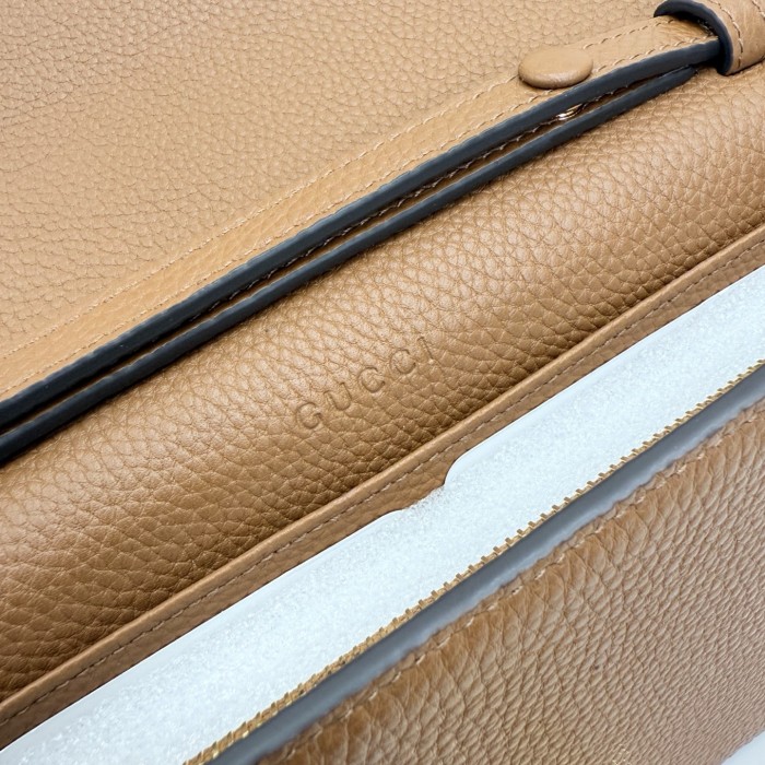 Gucci Softbit Wallet 855654 BST0440 20cm