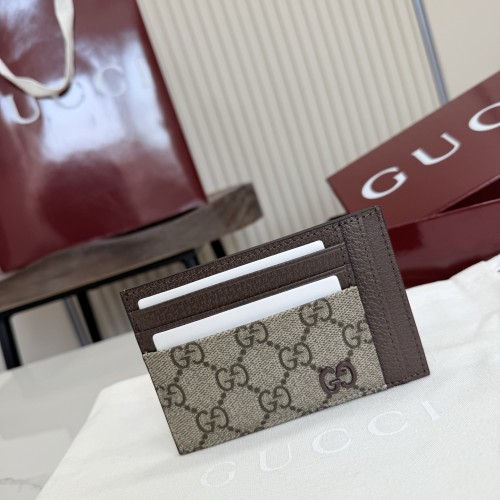 Gucci Supreme Card Holder 856561 BST061 12cm
