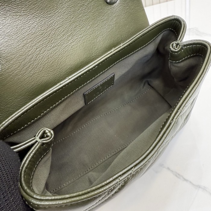 Gucci Marmont Bag 856368 BST026 20cm