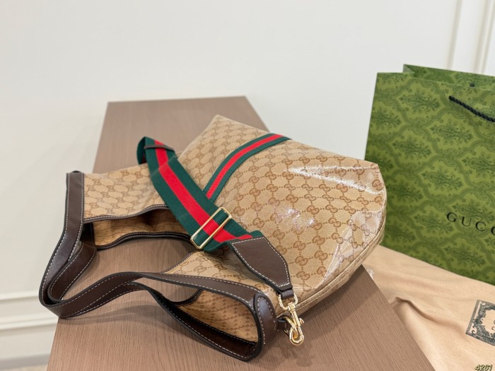Gucci Giglio Tote 033 DB571 26-34cm