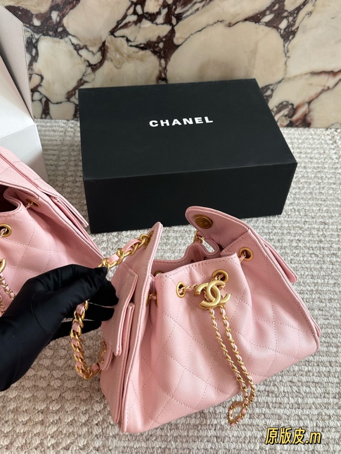 Chanel Bucket Bag 132 DB562-592 22-25cm