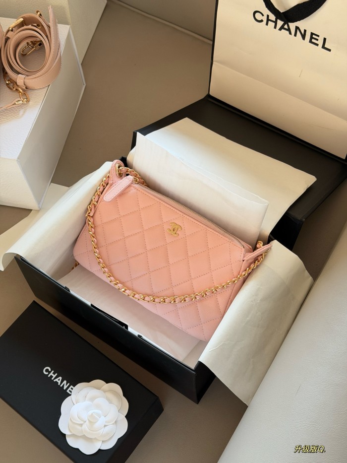 Chanel 25A Shoulder Bag 134 DB561 22cm