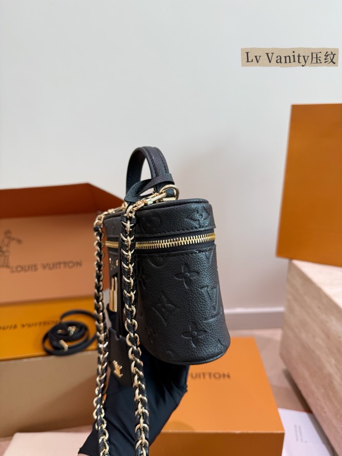 LV Vanity Pouch Bag 308 DB091 20cm