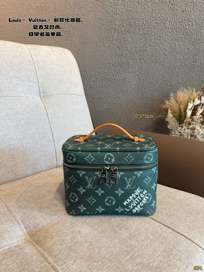 LV Vanity Pouch Bag 312 DB531-561 17-30cm