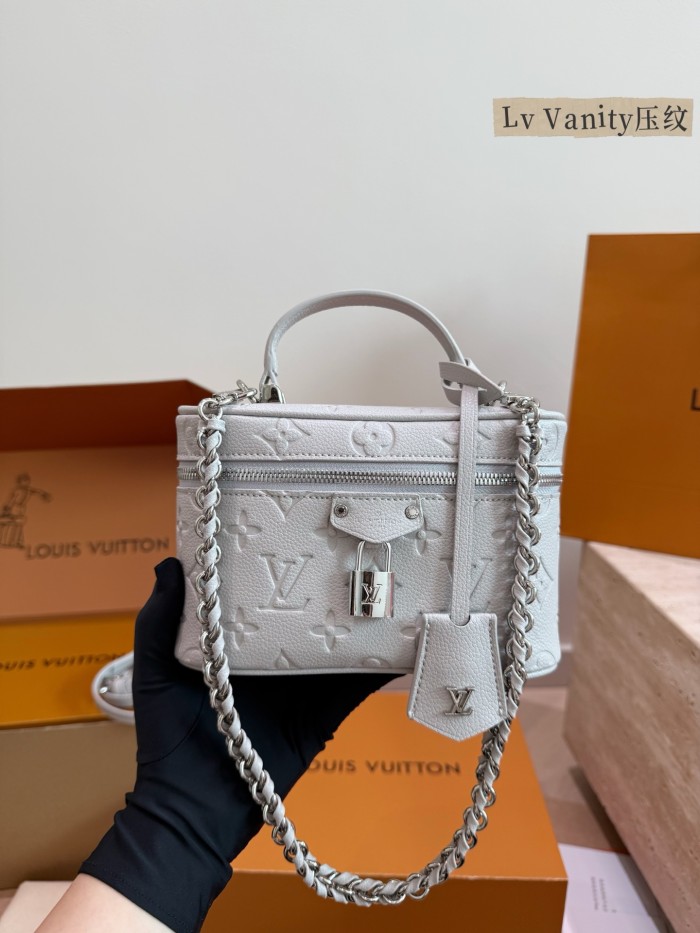 LV Vanity Pouch Bag 308 DB091 20cm