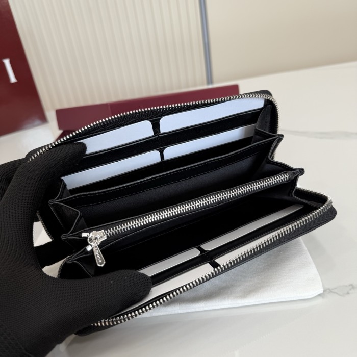 Gucci Lira Wallet 867318 BST062 19cm