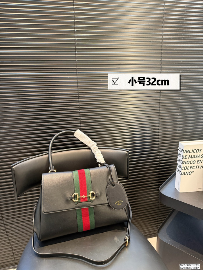 Gucci Paparazzo Bag 866019 DB571 32-37cm