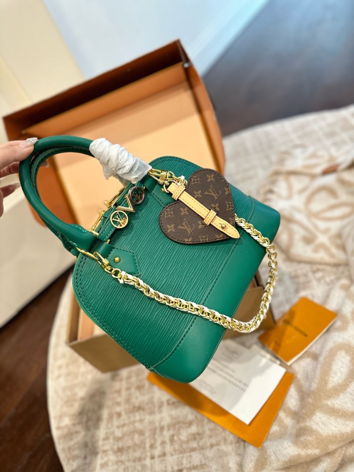 LV Alma BB Bag 325 DB571 25cm
