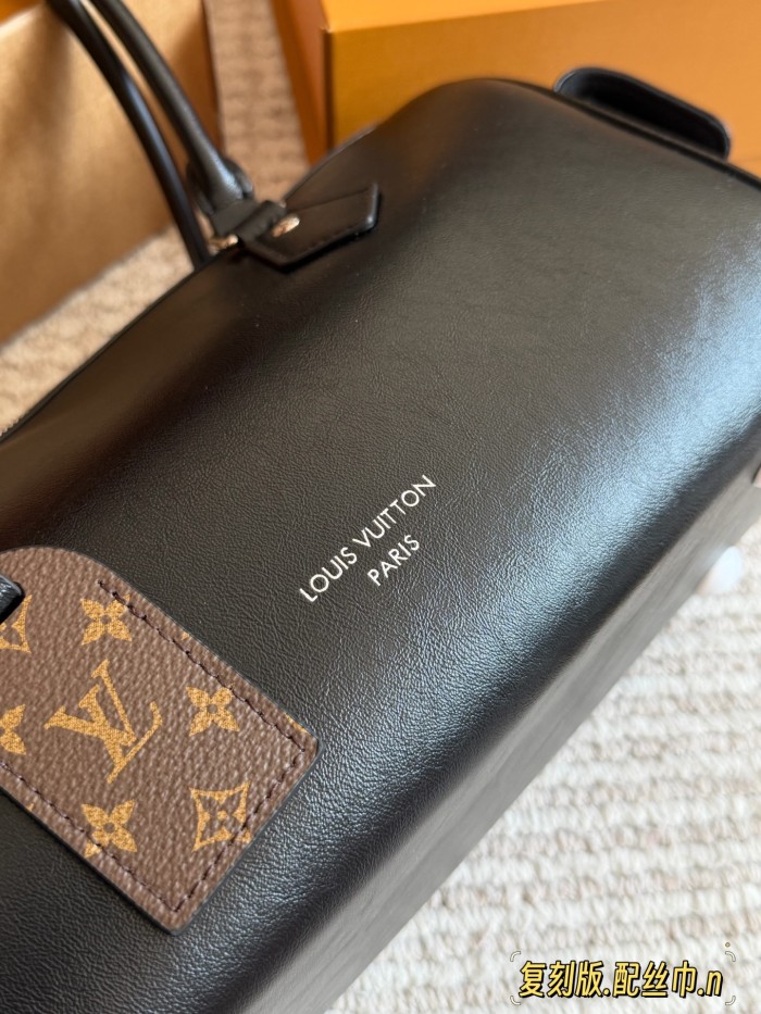 LV Speedy Cargo Vibe Bag 322 DB532 28cm
