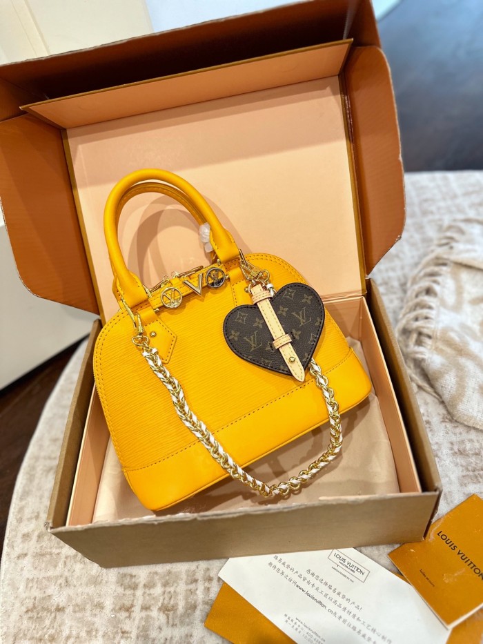 LV Alma BB Bag 325 DB571 25cm