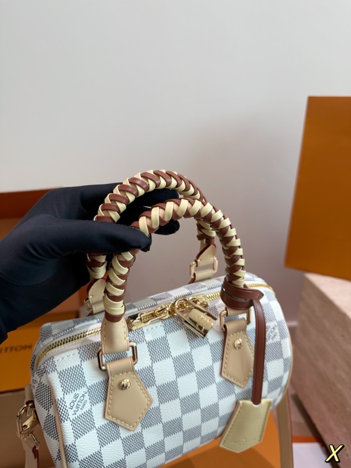 LV Speedy Bag 327 DB591 20cm