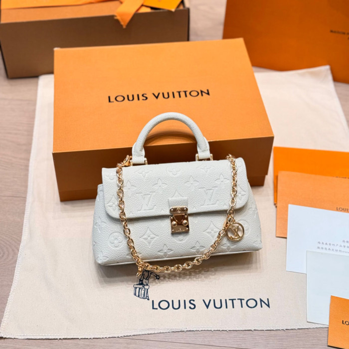 LV Nano Madeleine Bag 323 DB581 20cm