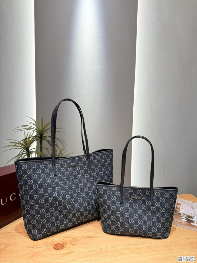Generation Gucci Tote 874745 DB061