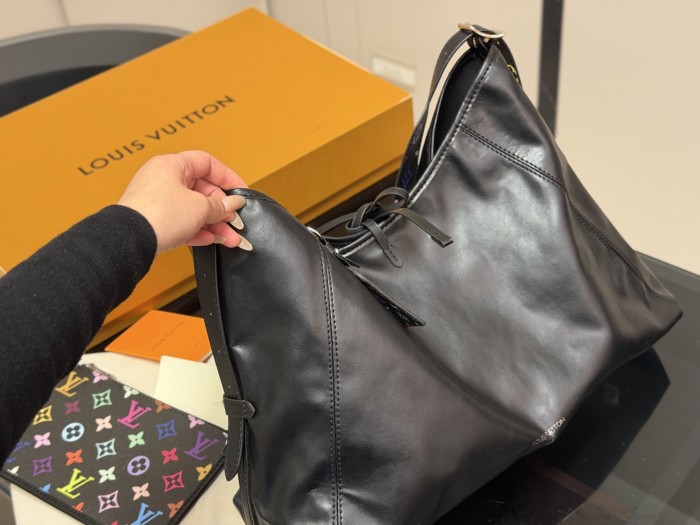 LV CarryAll Bag 04 DB552 42*30cm