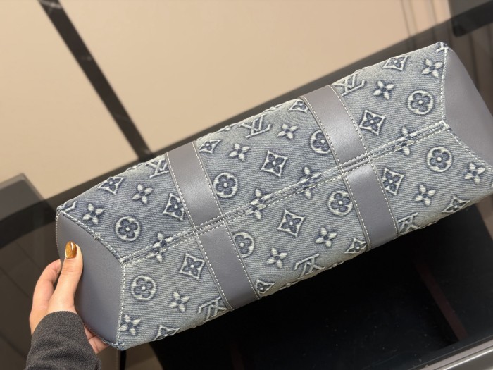 LV Weekend Tote 333 DB072 43cm