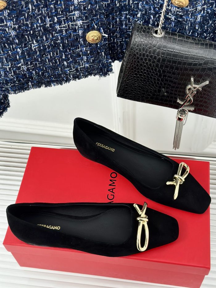 Ferragamo Shoes 008 HL003