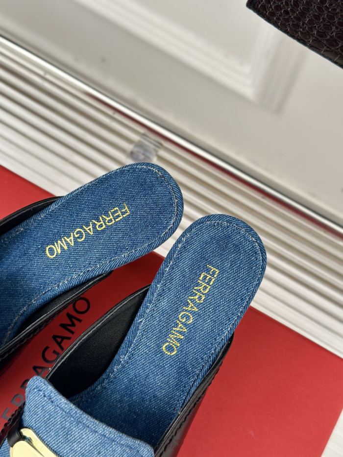 Ferragamo Shoes 003 HL082