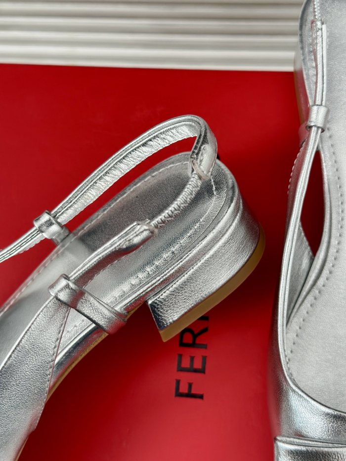 Ferragamo Shoes 007 HL082