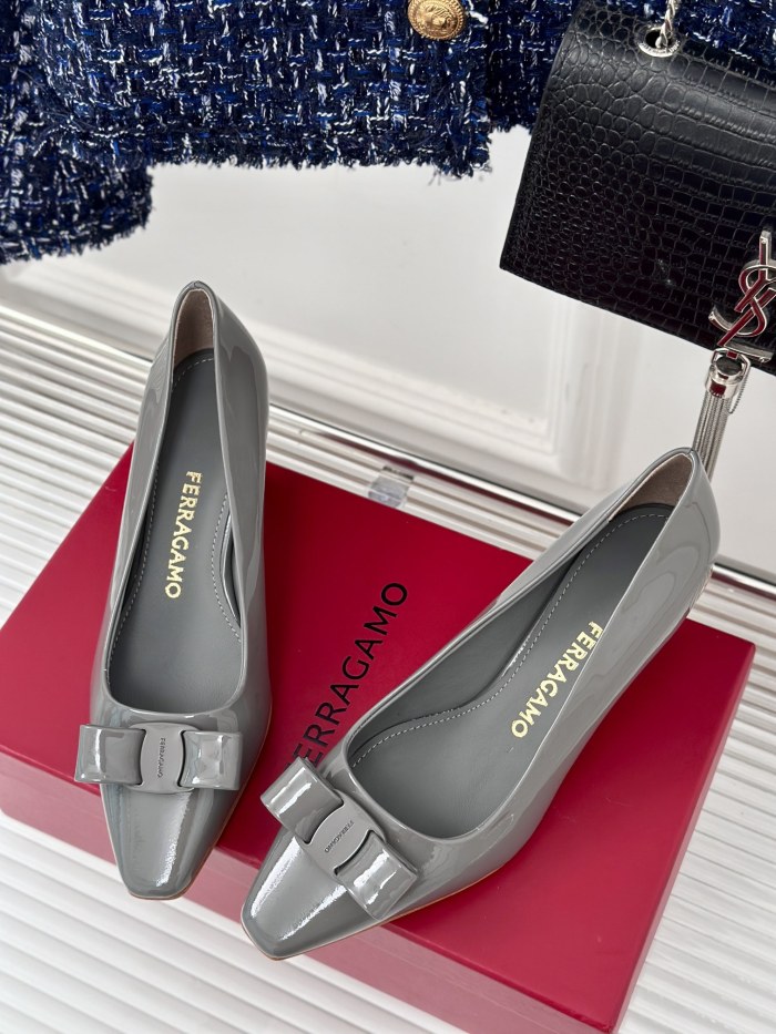 Ferragamo Shoes 006 HL023