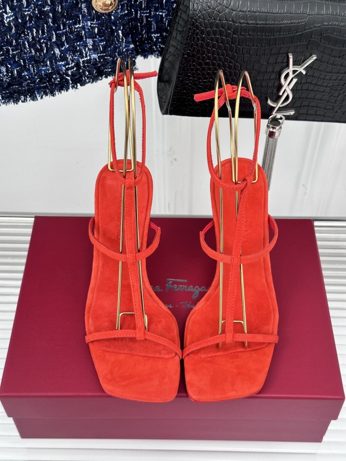 Ferragamo Shoes 001 HL003