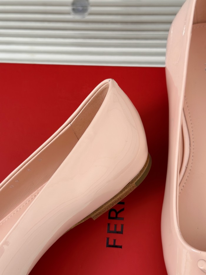 Ferragamo Shoes 008 HL003