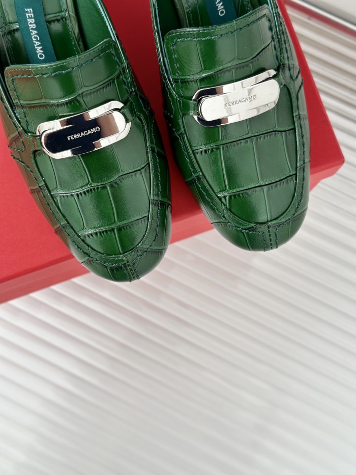 Ferragamo Shoes 003 HL082