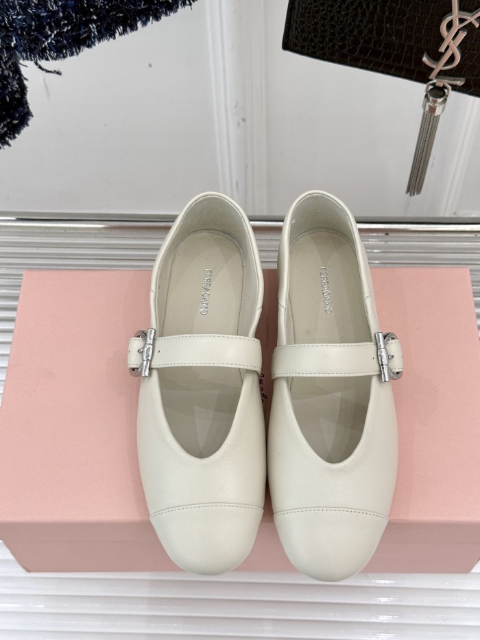 Ferragamo Shoes 015 HL003