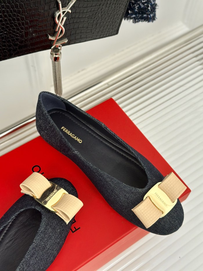 Ferragamo Shoes 009 HL003