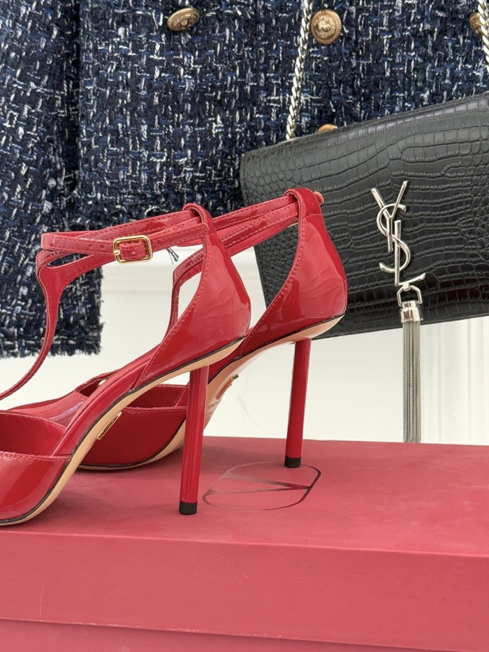 Ferragamo Shoes 032 HL023