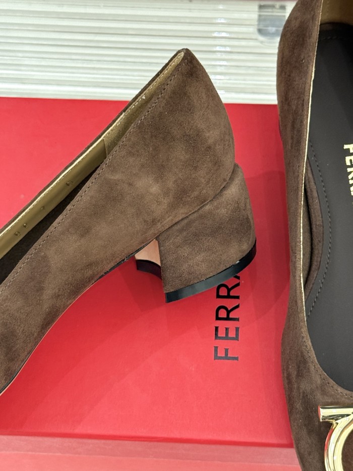 Ferragamo Shoes 021 HL003