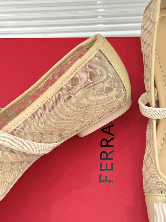 Ferragamo Shoes 024 HL072