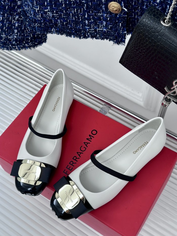 Ferragamo Shoes 024 HL072